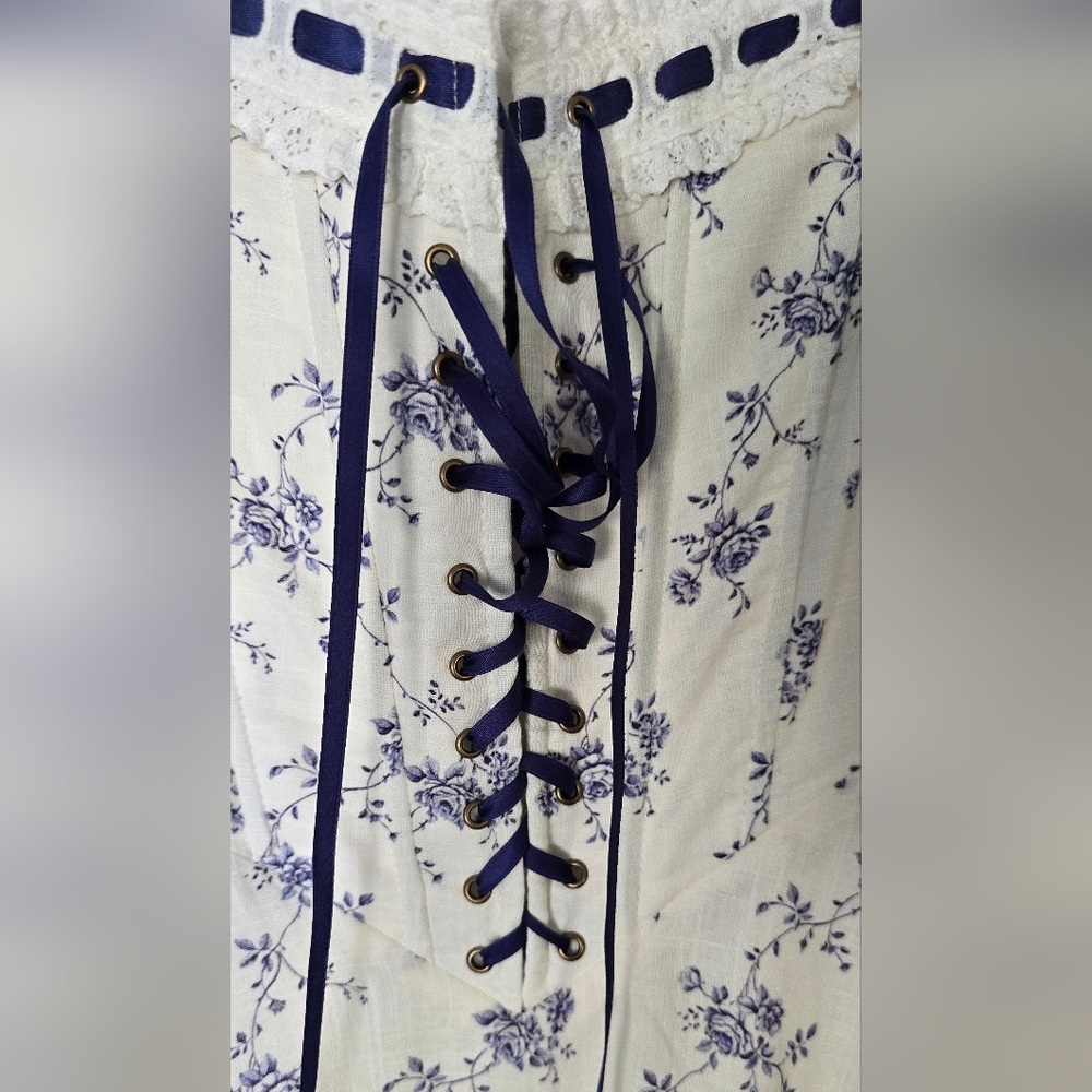 Floral Lace-Up Puff Sleeve Midi Dress in Cream and Blue - Picture 7 of 11